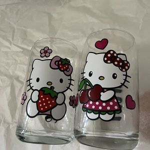Custom Hello Kitty Cups❤️